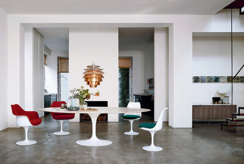 Knoll Saarinen Tulip Dining Table Oval